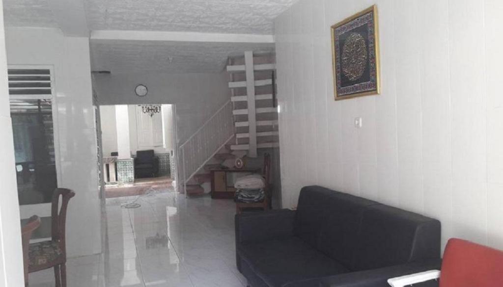 Graha Teras Syariah Hotel Surabaya Exterior foto